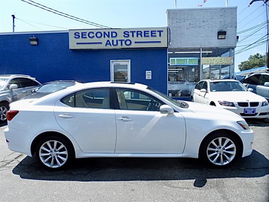 2010 Lexus Is 250 W/SUNROOF/LEATHER, available for sale in Manchester, New Hampshire | Second Street Auto Sales Inc. Manchester, New Hampshire