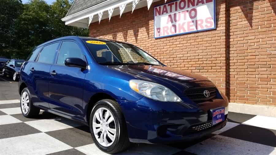 2005 Toyota Matrix 5dr Wgn Auto, available for sale in Waterbury, Connecticut | National Auto Brokers, Inc.. Waterbury, Connecticut