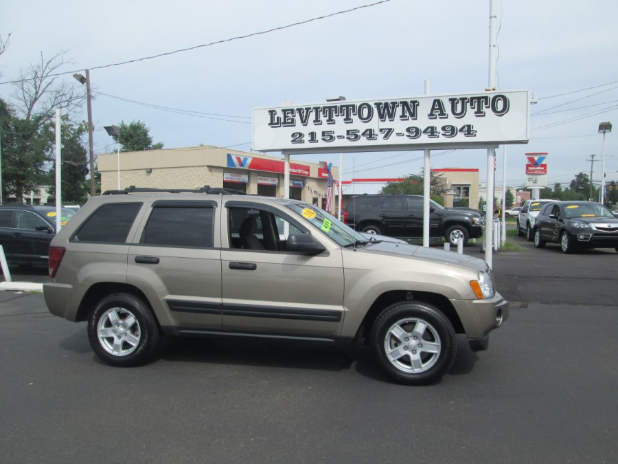 2005 Jeep Grand Cherokee 4dr Laredo 4WD, available for sale in Levittown, Pennsylvania | Levittown Auto. Levittown, Pennsylvania