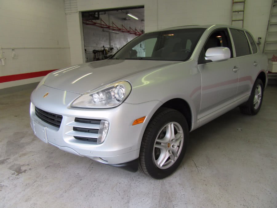 2008 Porsche Cayenne AWD 4dr Tiptronic, available for sale in Little Ferry, New Jersey | Victoria Preowned Autos Inc. Little Ferry, New Jersey