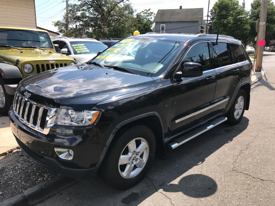 2011 Jeep Grand Cherokee 4WD 4dr Laredo, available for sale in Port Chester, New York | JC Lopez Auto Sales Corp. Port Chester, New York