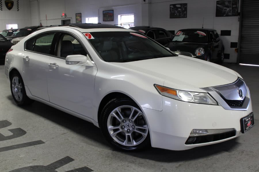 2009 Acura TL 4dr Sdn 2WD Tech, available for sale in Deer Park, New York | Car Tec Enterprise Leasing & Sales LLC. Deer Park, New York
