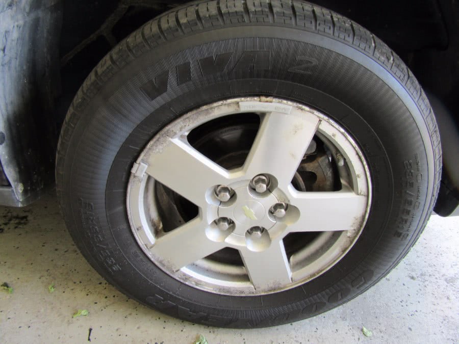 2007 Chevrolet Equinox AWD 4dr LT, available for sale in Little Ferry, New Jersey | Victoria Preowned Autos Inc. Little Ferry, New Jersey 2007 Chevrolet Equinox AWD 4dr LT, available for sale in Little Ferry, New Jersey | Victoria Preowned Autos Inc. Little Ferry, New Jersey