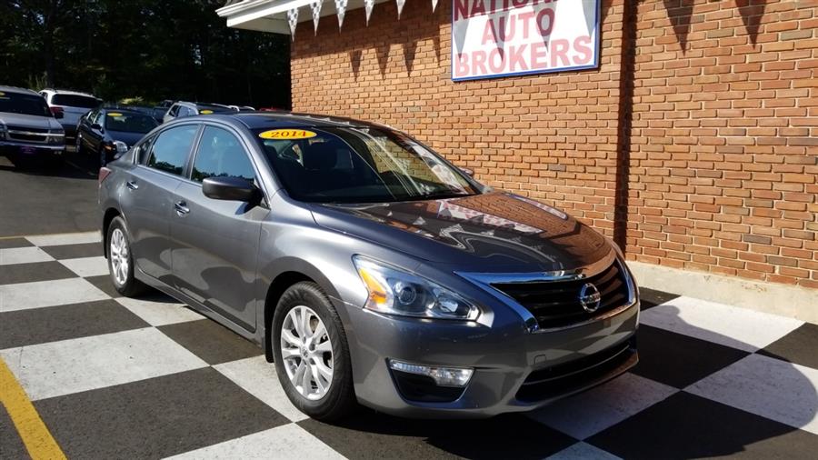 2014 Nissan Altima 4dr Sdn  2.5 SV, available for sale in Waterbury, Connecticut | National Auto Brokers, Inc.. Waterbury, Connecticut