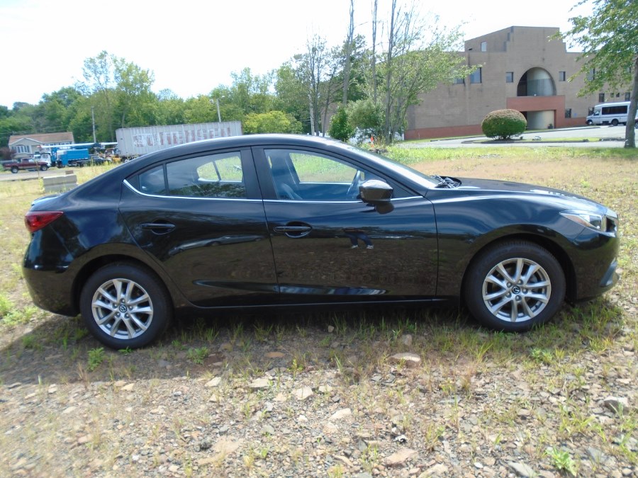 2014 Mazda Mazda3 4dr Sdn Auto i Touring, available for sale in Milford, Connecticut | Dealertown Auto Wholesalers. Milford, Connecticut