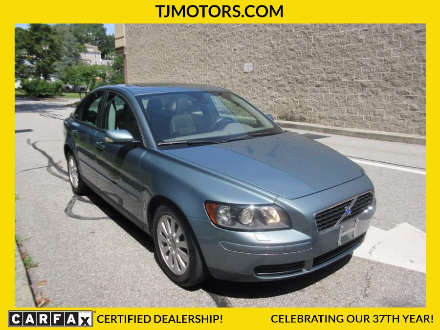 2005 Volvo S40 2.4L Auto w/Sunroof, available for sale in New London, Connecticut | TJ Motors. New London, Connecticut