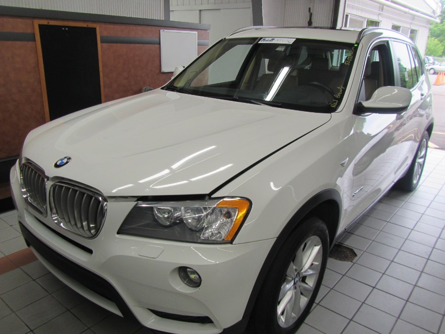 2014 BMW X3 AWD 4dr xDrive28i/Panorama Roof, available for sale in Worcester, Massachusetts | Hilario's Auto Sales Inc.. Worcester, Massachusetts