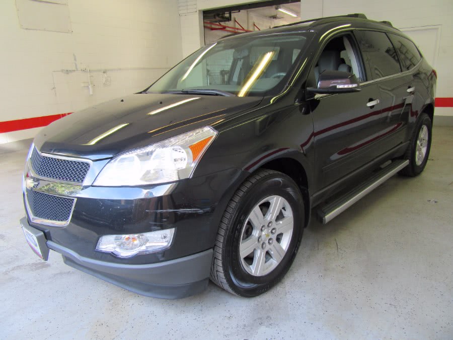 2010 Chevrolet Traverse AWD 4dr LT w/1LT, available for sale in Little Ferry, New Jersey | Royalty Auto Sales. Little Ferry, New Jersey