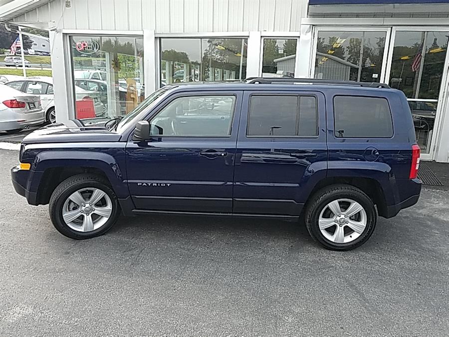 2016 Jeep Patriot 4WD 4dr Latitude, available for sale in Wappingers Falls, New York | Performance Motor Cars. Wappingers Falls, New York
