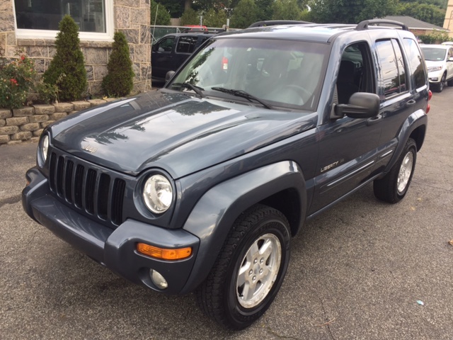 2002 Jeep Liberty 4dr Limited 4WD, available for sale in Huntington Station, New York | Huntington Auto Mall. Huntington Station, New York