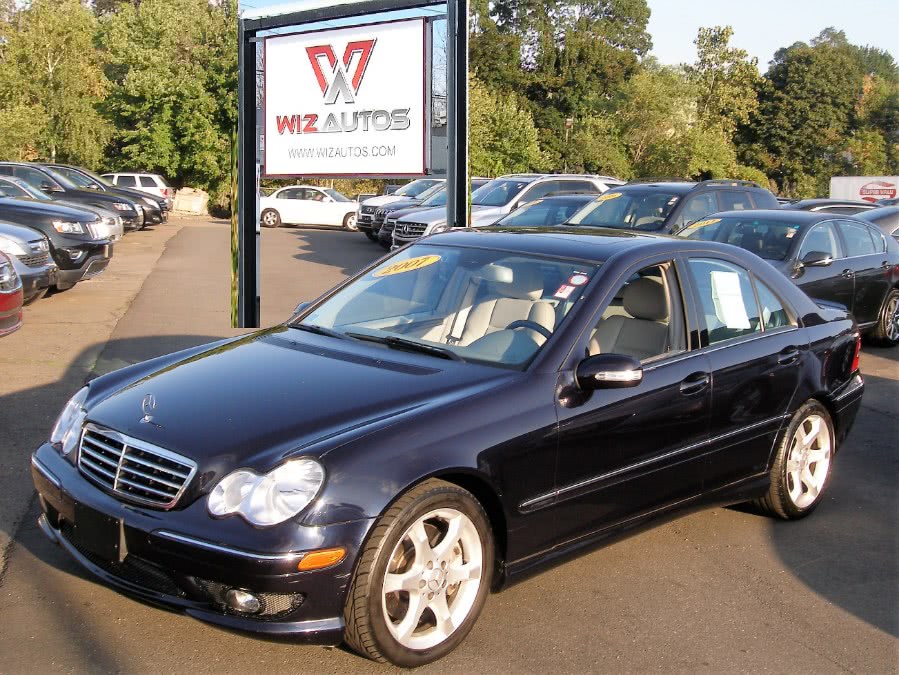 2007 Mercedes-Benz C-Class 4dr Sdn 2.5L Sport RWD, available for sale in Stratford, Connecticut | Wiz Leasing Inc. Stratford, Connecticut