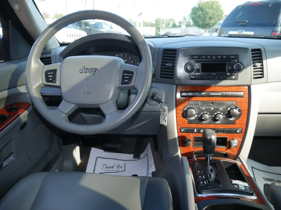 Used Jeep Grand Cherokee 4dr Limited 4WD 2005 | My Auto Inc.. Huntington Station, New York Used Jeep Grand Cherokee 4dr Limited 4WD 2005 | My Auto Inc.. Huntington Station, New York