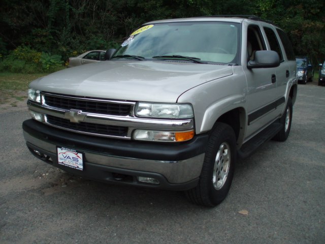 2004 Chevrolet Tahoe 4dr 1500 4WD LS, available for sale in Manchester, Connecticut | Vernon Auto Sale & Service. Manchester, Connecticut