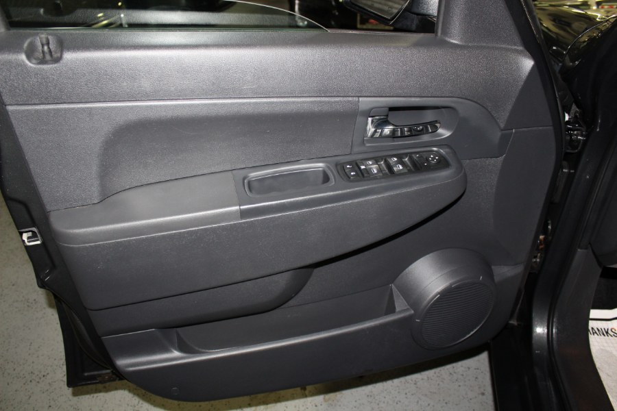 Used Jeep Liberty 4WD 4dr Sport 2011 | Car Tec Enterprise Leasing & Sales LLC. Deer Park, New York Used Jeep Liberty 4WD 4dr Sport 2011 | Car Tec Enterprise Leasing & Sales LLC. Deer Park, New York
