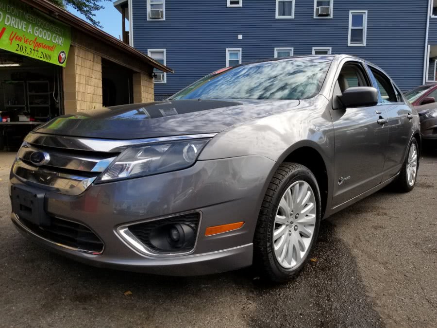 2010 Ford Fusion 4dr Sdn Hybrid FWD, available for sale in Stratford, Connecticut | Mike's Motors LLC. Stratford, Connecticut