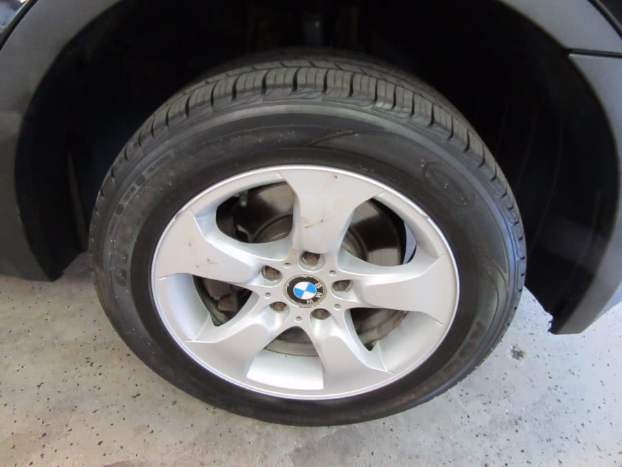 2007 BMW X3 AWD 4dr 3.0si, available for sale in Little Ferry, New Jersey | Victoria Preowned Autos Inc. Little Ferry, New Jersey 2007 BMW X3 AWD 4dr 3.0si, available for sale in Little Ferry, New Jersey | Victoria Preowned Autos Inc. Little Ferry, New Jersey