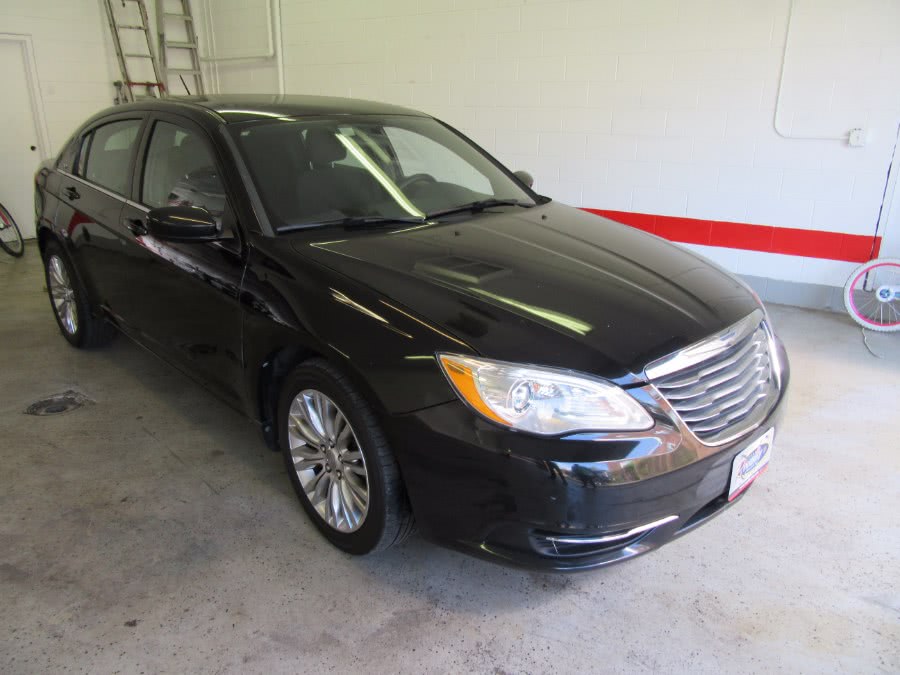 2012 Chrysler 200 4dr Sdn LX, available for sale in Little Ferry, New Jersey | Royalty Auto Sales. Little Ferry, New Jersey