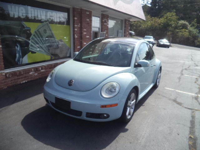 2010 Volkswagen New Beetle Coupe 2dr Final Edition PZEV, available for sale in Naugatuck, Connecticut | Riverside Motorcars, LLC. Naugatuck, Connecticut