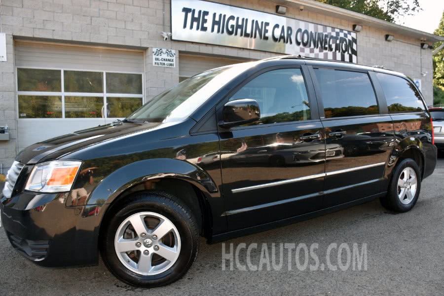 2010 Dodge Grand Caravan 4dr Wgn SXT, available for sale in Waterbury, Connecticut | Highline Car Connection. Waterbury, Connecticut