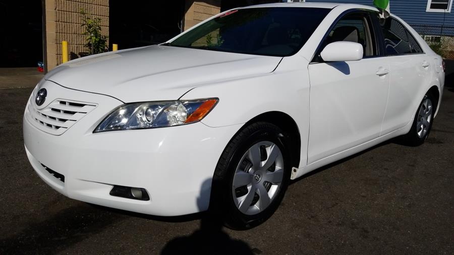 2009 Toyota Camry 4dr Sdn I4 Auto (Natl), available for sale in Stratford, Connecticut | Mike's Motors LLC. Stratford, Connecticut