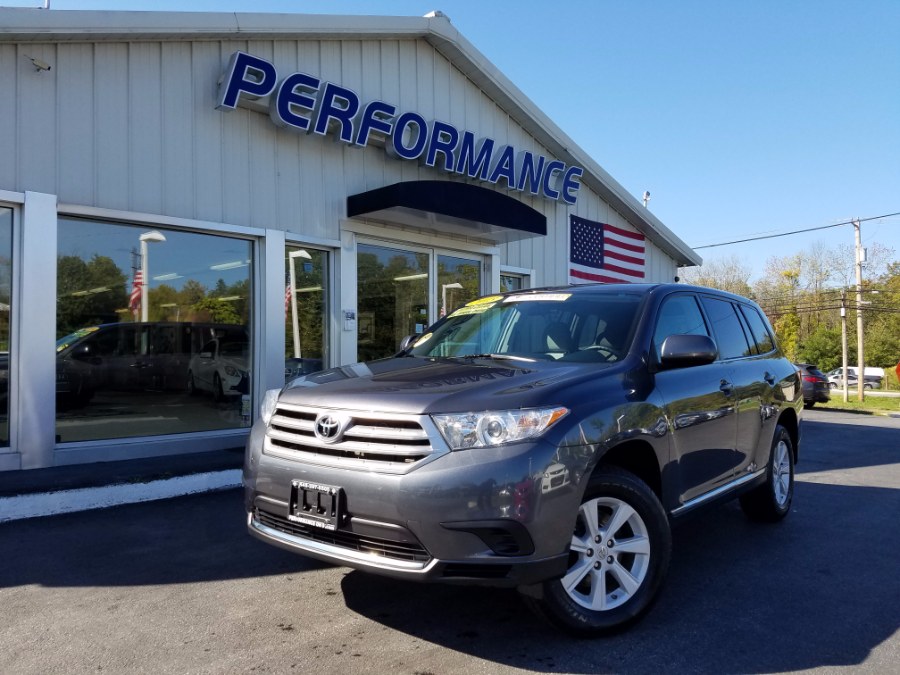 2013 Toyota Highlander 4WD 4dr V6 SE (Natl), available for sale in Wappingers Falls, New York | Performance Motor Cars. Wappingers Falls, New York