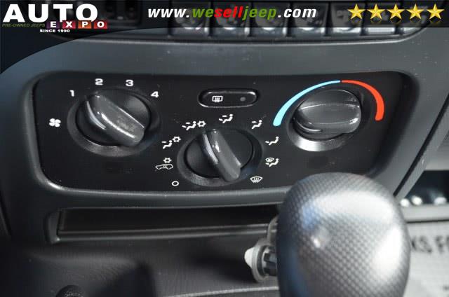 2003 Jeep Liberty 4dr Sport 4WD, available for sale in Huntington, New York | Auto Expo. Huntington, New York 2003 Jeep Liberty 4dr Sport 4WD, available for sale in Huntington, New York | Auto Expo. Huntington, New York