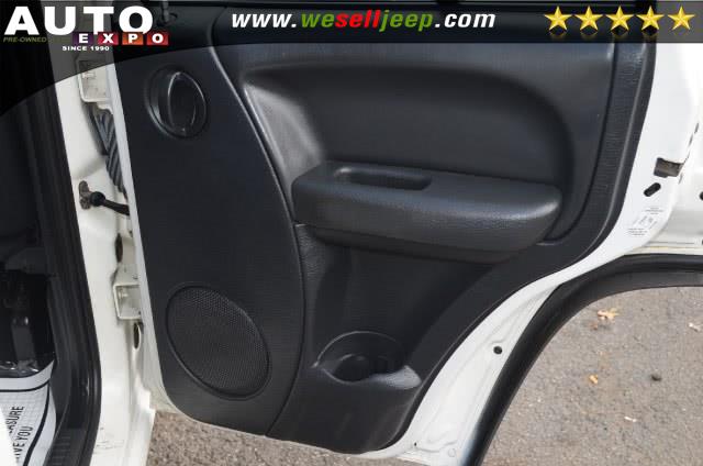2003 Jeep Liberty 4dr Sport 4WD, available for sale in Huntington, New York | Auto Expo. Huntington, New York 2003 Jeep Liberty 4dr Sport 4WD, available for sale in Huntington, New York | Auto Expo. Huntington, New York