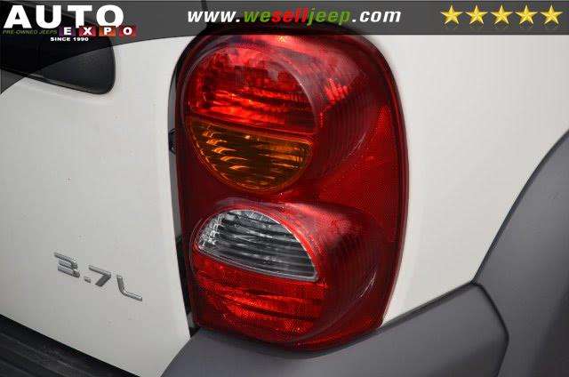 2003 Jeep Liberty 4dr Sport 4WD, available for sale in Huntington, New York | Auto Expo. Huntington, New York 2003 Jeep Liberty 4dr Sport 4WD, available for sale in Huntington, New York | Auto Expo. Huntington, New York
