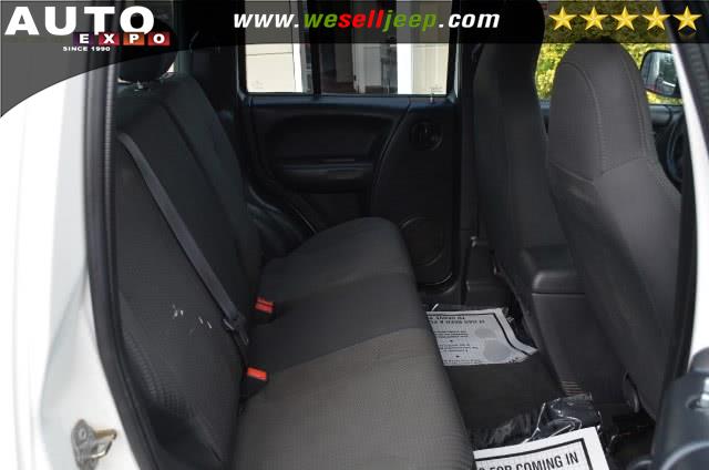 2003 Jeep Liberty 4dr Sport 4WD, available for sale in Huntington, New York | Auto Expo. Huntington, New York 2003 Jeep Liberty 4dr Sport 4WD, available for sale in Huntington, New York | Auto Expo. Huntington, New York
