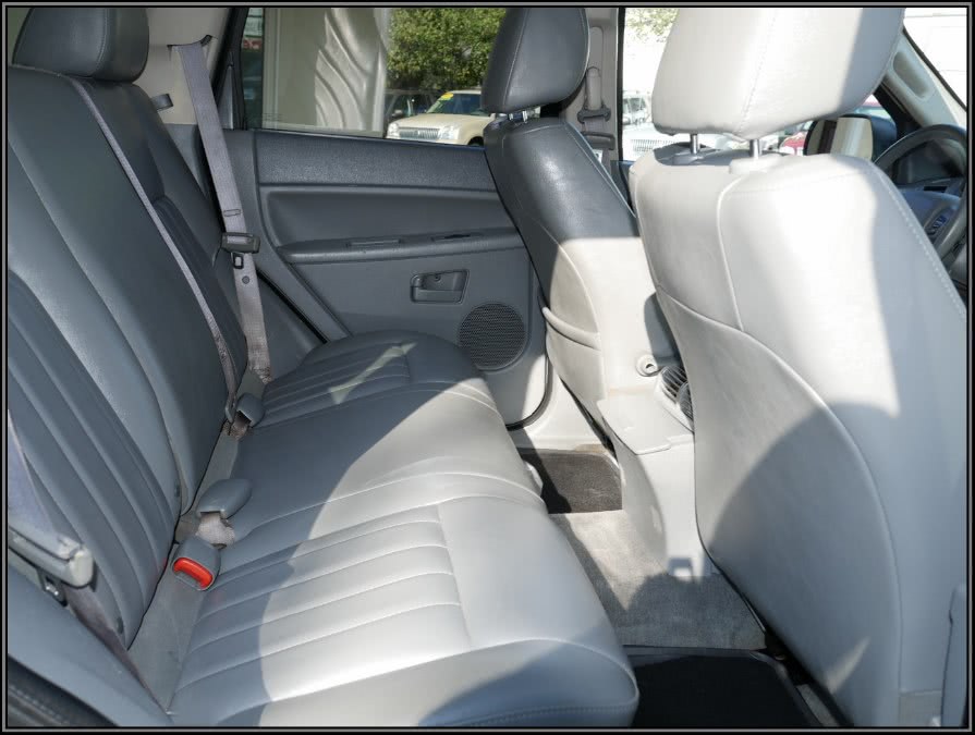 2005 Jeep Grand Cherokee 4dr Laredo 4WD, available for sale in Huntington Station, New York | My Auto Inc.. Huntington Station, New York 2005 Jeep Grand Cherokee 4dr Laredo 4WD, available for sale in Huntington Station, New York | My Auto Inc.. Huntington Station, New York