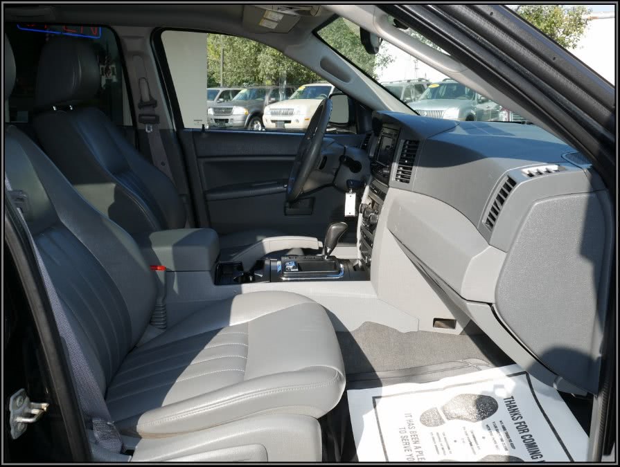 2005 Jeep Grand Cherokee 4dr Laredo 4WD, available for sale in Huntington Station, New York | My Auto Inc.. Huntington Station, New York 2005 Jeep Grand Cherokee 4dr Laredo 4WD, available for sale in Huntington Station, New York | My Auto Inc.. Huntington Station, New York