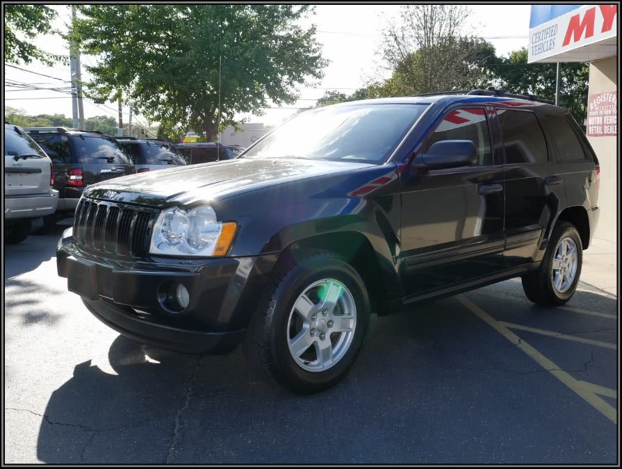 2005 Jeep Grand Cherokee 4dr Laredo 4WD, available for sale in Huntington Station, New York | My Auto Inc.. Huntington Station, New York 2005 Jeep Grand Cherokee 4dr Laredo 4WD, available for sale in Huntington Station, New York | My Auto Inc.. Huntington Station, New York