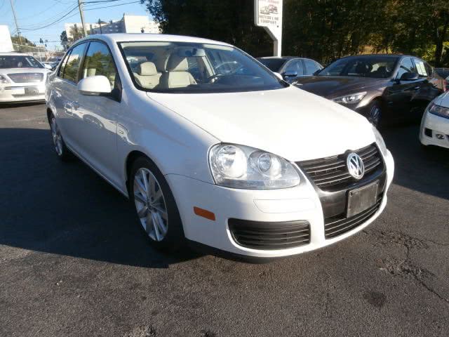 2010 Volkswagen Jetta Sedan wolfsburg, available for sale in Waterbury, Connecticut | Jim Juliani Motors. Waterbury, Connecticut