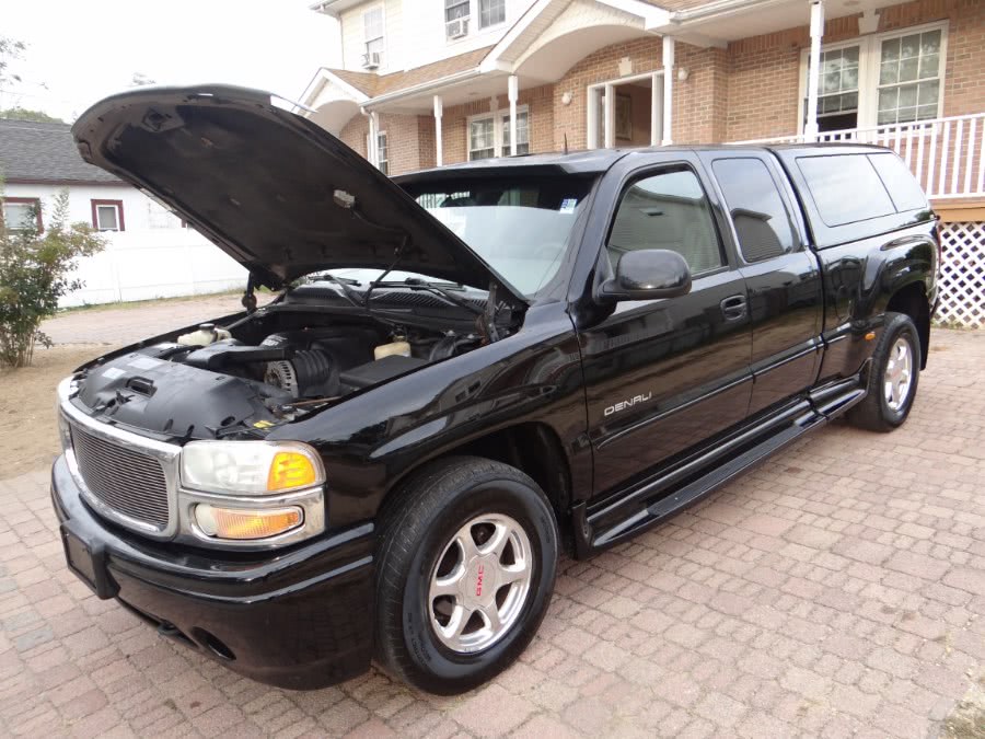 2002 GMC Sierra 1500 Ext Cab 143.5" WB AWD Denali, available for sale in West Babylon, New York | SGM Auto Sales. West Babylon, New York