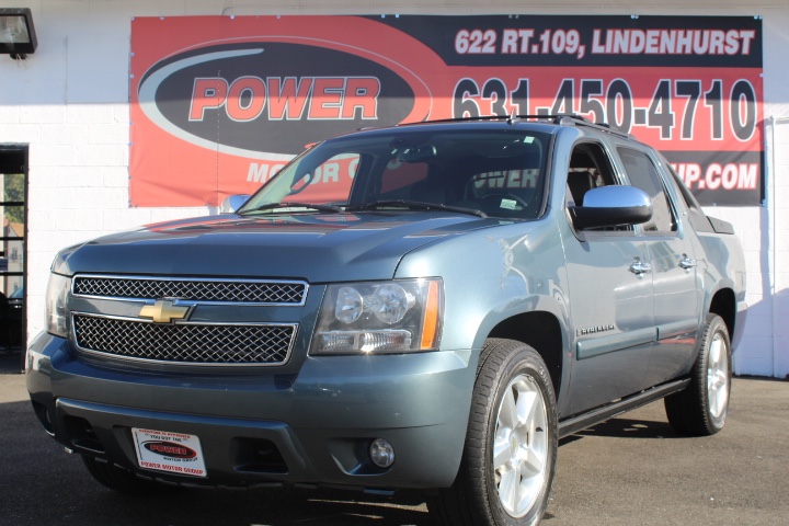 2008 Chevrolet Avalanche 4WD Crew Cab 130" LTZ, available for sale in Lindenhurst, New York | Power Motor Group. Lindenhurst, New York
