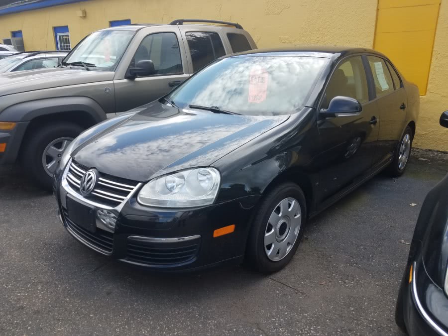 2005 Volkswagen Jetta Sedan A5 4dr Value Edition Manual, available for sale in East Hartford , Connecticut | Classic Motor Cars. East Hartford , Connecticut
