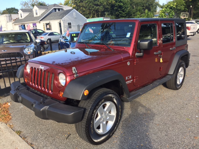 2009 Jeep Wrangler Unlimited 4WD 4dr X, available for sale in Huntington Station, New York | Huntington Auto Mall. Huntington Station, New York