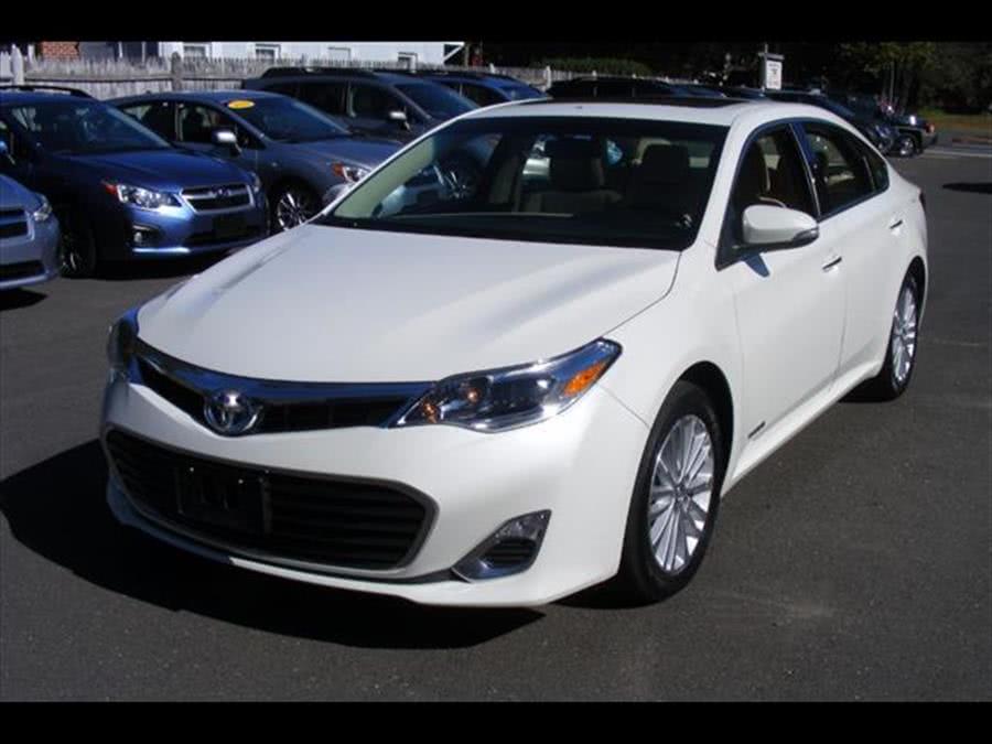 2014 Toyota Avalon Hybrid XLE Touring, available for sale in Canton, Connecticut | Canton Auto Exchange. Canton, Connecticut