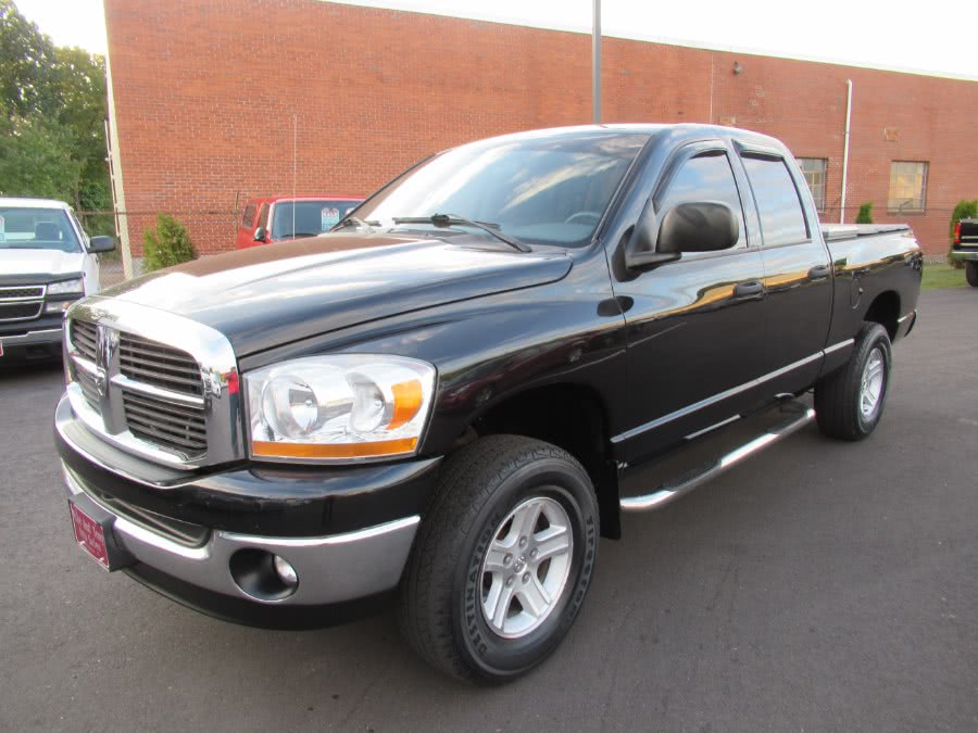 2006 Dodge Ram 1500 4dr Quad Cab 140.5 4WD SLT, available for sale in South Windsor, Connecticut | Mike And Tony Auto Sales, Inc. South Windsor, Connecticut