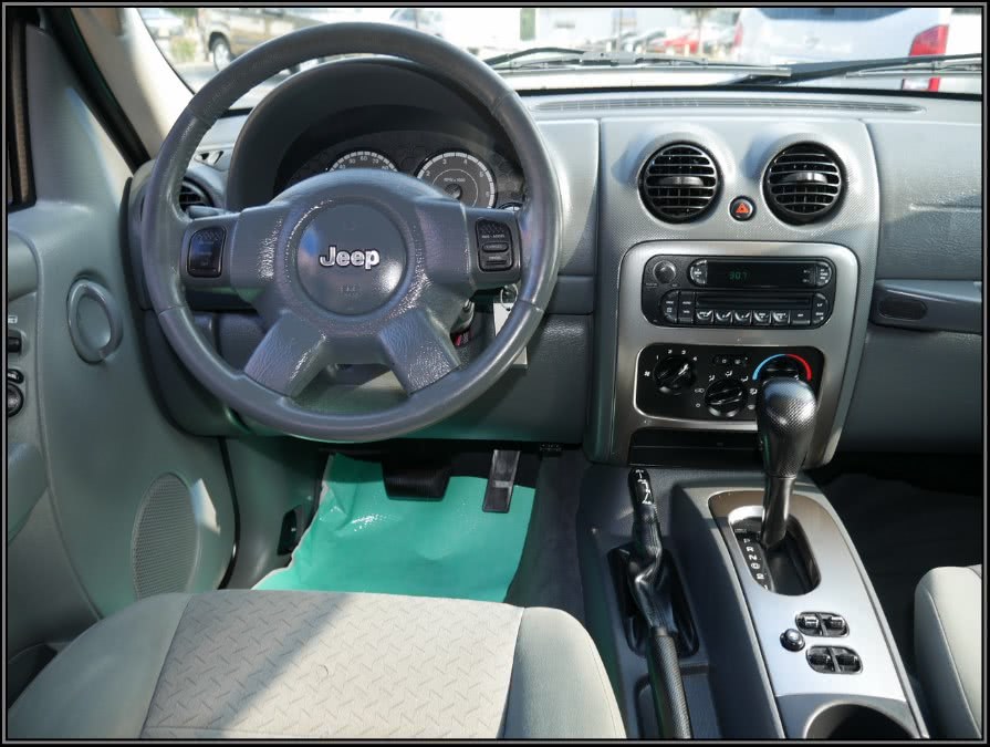 Used Jeep Liberty 4dr Renegade 4WD 2005 | My Auto Inc.. Huntington Station, New York Used Jeep Liberty 4dr Renegade 4WD 2005 | My Auto Inc.. Huntington Station, New York