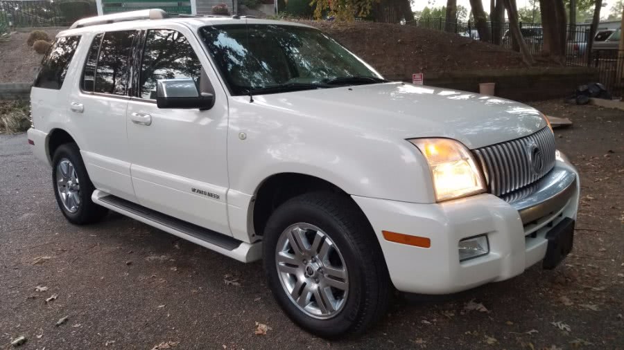 2007 Mercury Mountaineer AWD 4dr V8 Premier, available for sale in Huntington Station, New York | Huntington Auto Mall. Huntington Station, New York