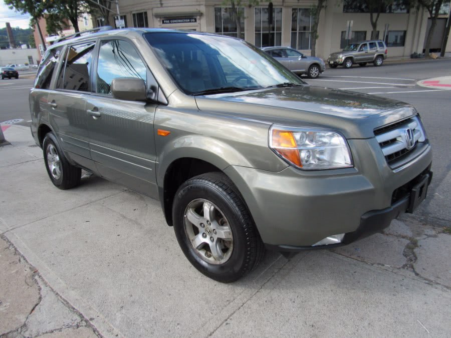 2007 Honda Pilot 4WD 4dr EX-L, available for sale in Paterson, New Jersey | MFG Prestige Auto Group. Paterson, New Jersey