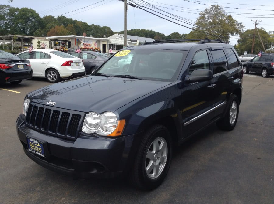 2010 Jeep Grand Cherokee 4WD 4dr Laredo, available for sale in Clinton, Connecticut | M&M Motors International. Clinton, Connecticut