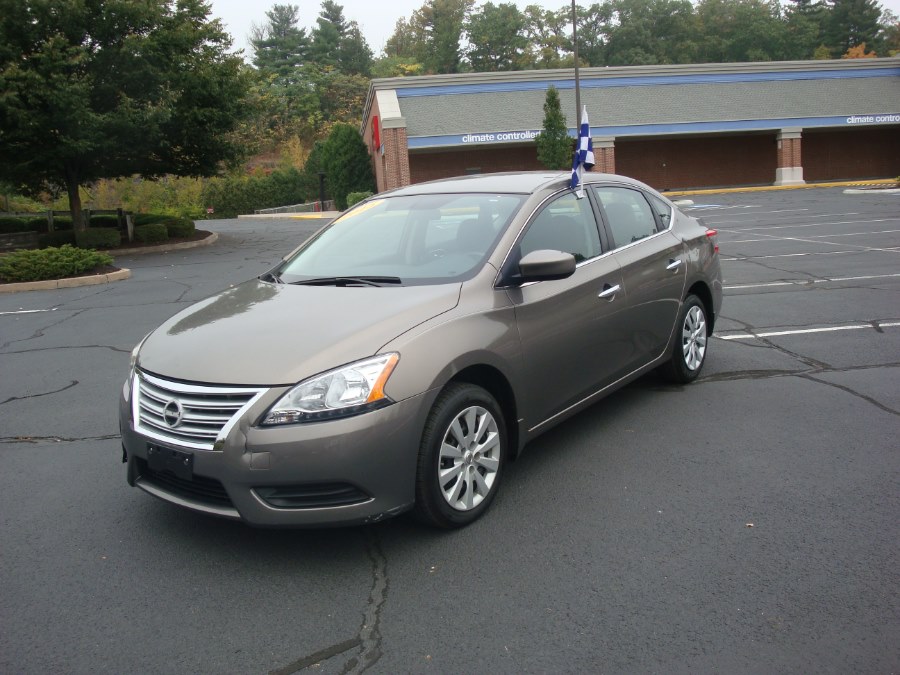 2015 Nissan Sentra 4dr Sdn I4 CVT SV / One Owner, available for sale in New Britain, Connecticut | Universal Motors LLC. New Britain, Connecticut