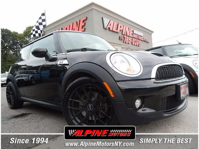 2010 MINI Cooper Hardtop 2dr Cpe S, available for sale in Wantagh, New York | Alpine Motors Inc. Wantagh, New York