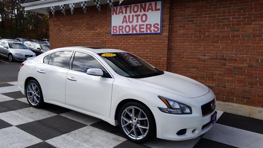 2011 Nissan Maxima 4dr Sdn V6  3.5 SV SPORT, available for sale in Waterbury, Connecticut | National Auto Brokers, Inc.. Waterbury, Connecticut