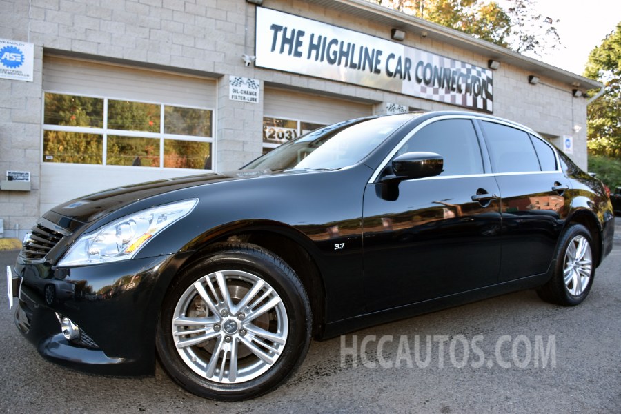 2015 Infiniti Q40 4dr Sdn AWD, available for sale in Waterbury, Connecticut | Highline Car Connection. Waterbury, Connecticut