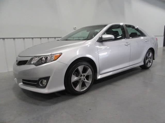 2014 Toyota Camry SE, available for sale in Danbury, Connecticut | Performance Imports. Danbury, Connecticut