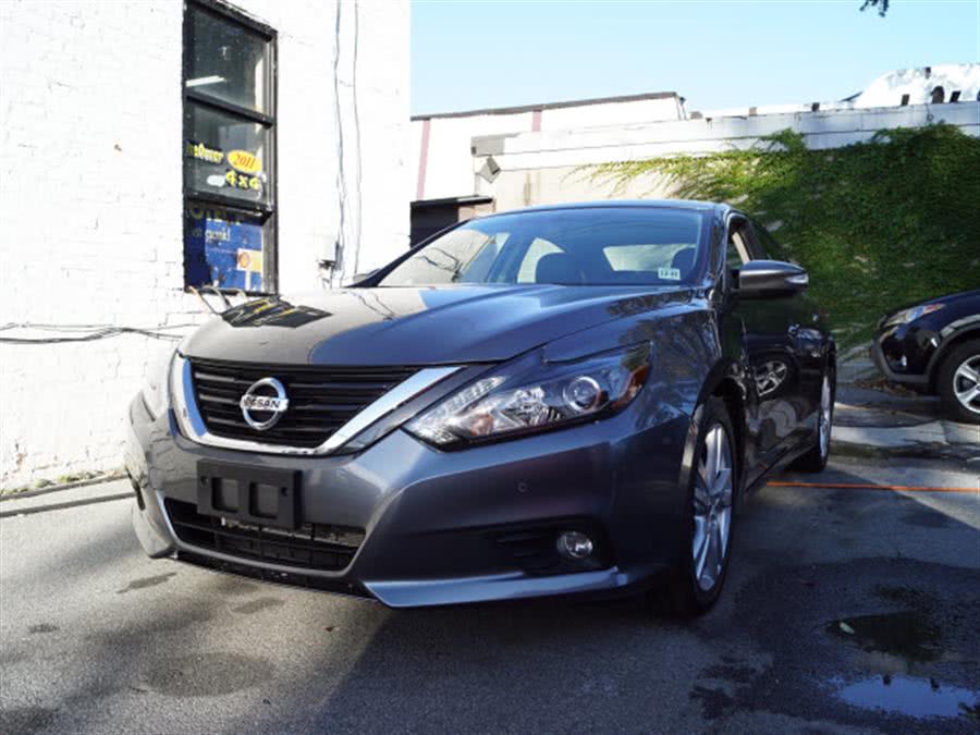2017 Nissan Altima 3.5 SL, available for sale in Huntington Station, New York | Connection Auto Sales Inc.. Huntington Station, New York