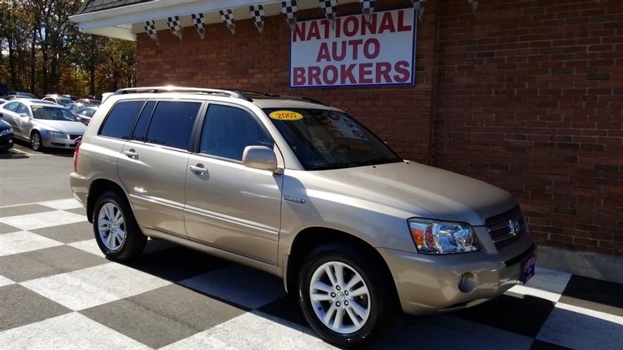 2007 Toyota Highlander Hybrid 4WD Limited w/3rd Row, available for sale in Waterbury, Connecticut | National Auto Brokers, Inc.. Waterbury, Connecticut